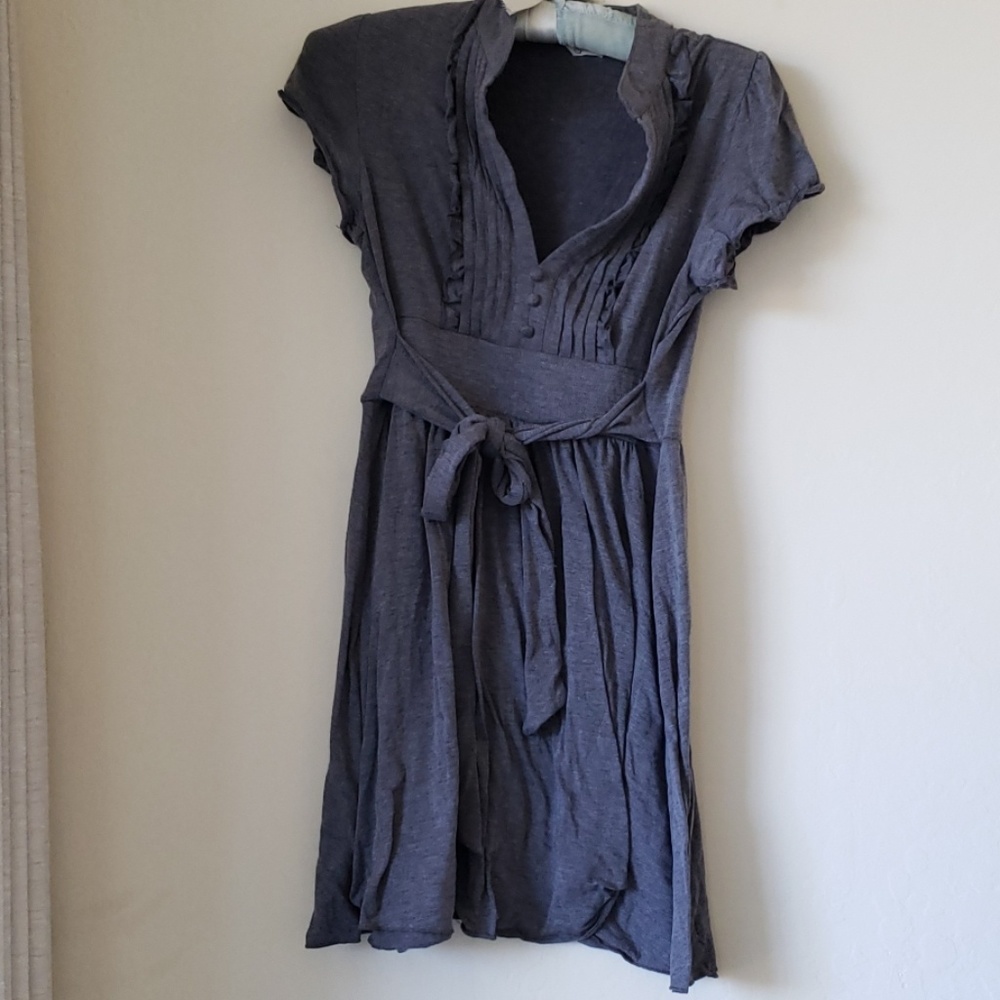 Cute swing style grey dress